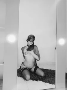 Emmantho Enter me in your darkness 사진 3