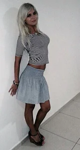 Public od SexyBeatriice  5 snímek