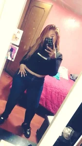 Victoria_hunts Public Pic 2