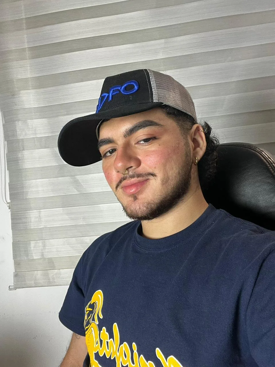 Zac_Golden Gambar Trending 2130