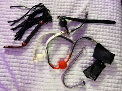 moonellyyのBDSM Alisaの枚の写真