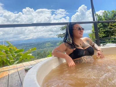 CloeeBeckam new year Pic 7