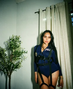 Public od JennifersBaddie  6 snímek