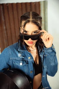 sophi_velvet: SEXY RIDER GIRL🔥 ( 5 фото)