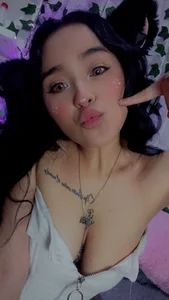 tokito_mitsuri My naughtiest waifu side is awake… and she just wants to play with you tonight. Immagine  2