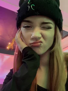 liana_kisses 🦋 Foto