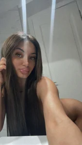 TiaraVeil Public Pic