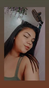 ZoeRhys Public 사진 2