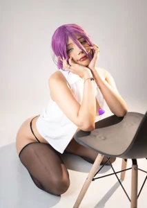 reze_chaw Hey 👀 Pic 4