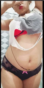 02Hot-Queen Public зображення