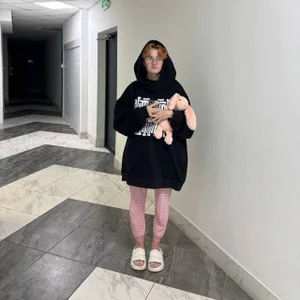 AlisonPayenPublic图片