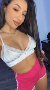 GinaValentinna: Me ( 7 фото)