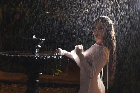 AliceHarper_ Rain on Me 사진 8