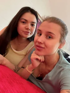 Public de BertaForth  4 photos