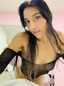 Kristen_Rousse Public Pic