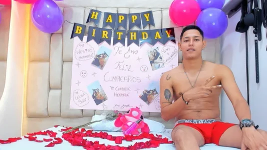 DirtyChemistry_OS ꧁⎝ 𓆩༺✧HAPPY BIRTHDAY SASHA (erick)✧ ༻𓆪 ⎠꧂ Pic 3