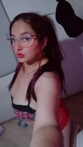 Mia_karelti Public Pic 3