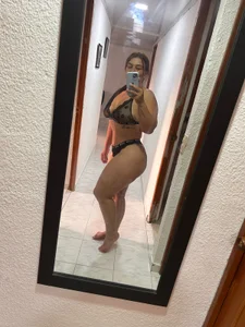 🫣🫠 de karolsuit  5 Imagens