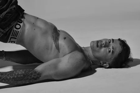 Ryannblue07: Public ( фото)