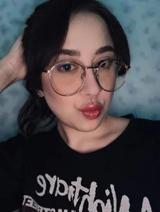 MaryTeaseX Public Pic 2