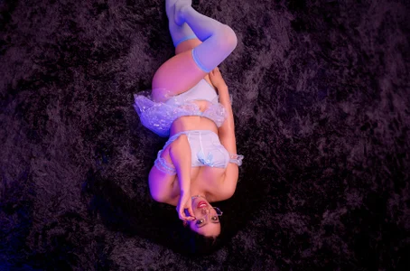 Aurora_Brownn Public Pic 4