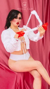 Angie_Will This Valentine's Day... I am your gift 💝 Pic 3