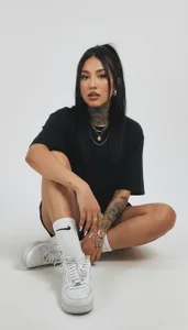 lyam_ebony_のPublicの 4枚の写真