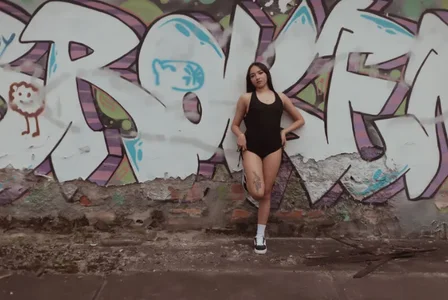 Zoe_Evaanss_ In Black!! slika 4