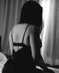 MALLU_WAVES New clicks Pic 2