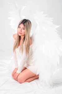 🤍 angel kimmie de Kimmiebellarie  3 Imagens