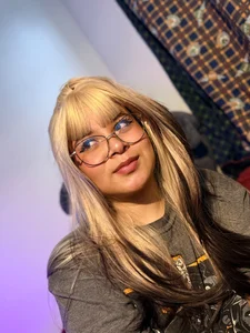 I don't flirt, I'm naturally charming❤️‍🔥✨ de _Melodii_  4 Imagens
