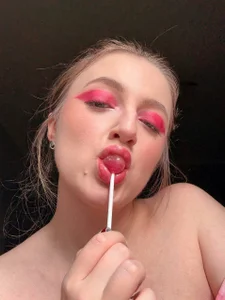 luna_berryy Lolipop 🍭😋 Immagine  2