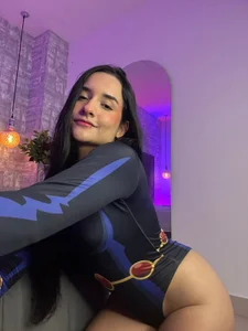 hanna_lee02 Raven horny!🥺 Pic 3