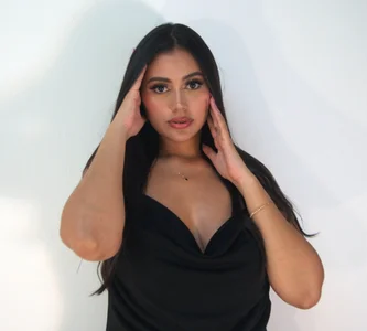 AmbarJames_ Beutiful girl Foto 3