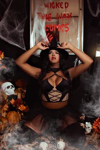 ChannelssDiirty sexy witche  2টি ছবি