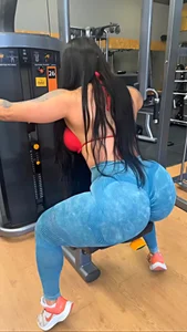 Cristal_Velle the gym's beauty Billede 4