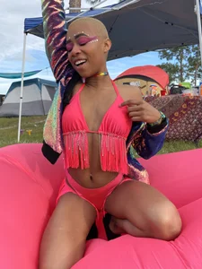 tsunamitori: Public ( 6 фото)