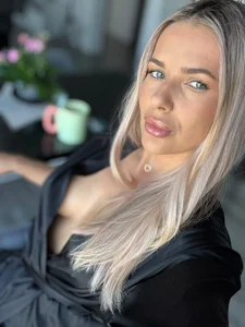 ValerieNicolle Public Billede