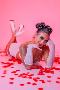 tinaqueen_noa Happy Valentine's Day to you 🌹❤️ Εικόνα 7