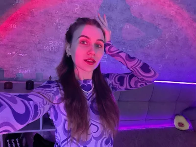 AliceCharmy purple sunset Pic