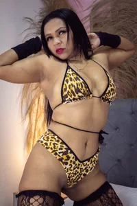 louise_nails Wild milf! Immagine  9