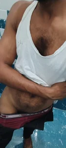 daddyishere102 Public  2টি ছবি