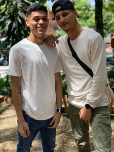 Friendsofeverything_ kullanıcısının Everything is special with the right person 🥰😍 albümü -  3 fotoğraf