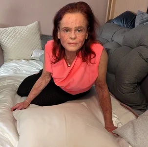 littleCiri kullanıcısının more from me albümü -  3 fotoğraf