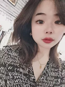 Lili-0521 এর 5টি XXX নগ্ন ছবি