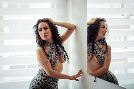 SamanthaAntolin SENSUAL Pic 7