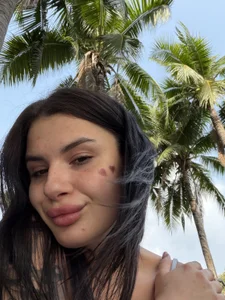 MiraReach My vacation🤪 صورة واحدة|MiraReach My vacation🤪 صورتان|MiraReach My vacation🤪  صور|MiraReach My vacation🤪  صورة