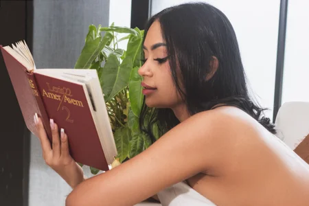 ChloeMoon9 tranquillity Pic 3