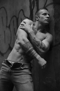 NickHOWLENHoT mee!! Bild 4