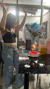 millie_brown21 It's My Birthday Bilde 6